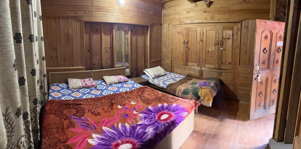 Satyam Homes Shoja Kültér fotó